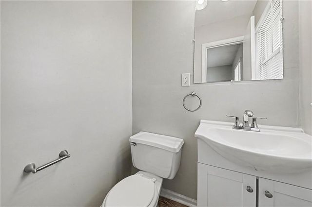 13008 E 38th Street, Independence, MO 64055