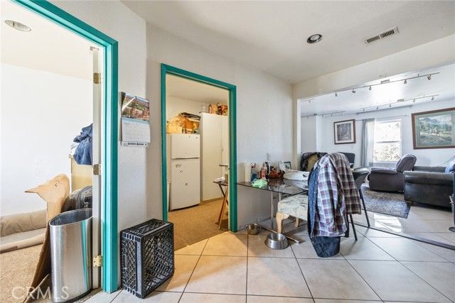 150 S Monte Vista, San Dimas, CA 91773