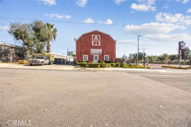 150 S Monte Vista, San Dimas, CA 91773