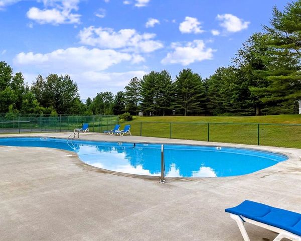 261 Village Green Dr Unit 10C, Stowe, VT 05672
