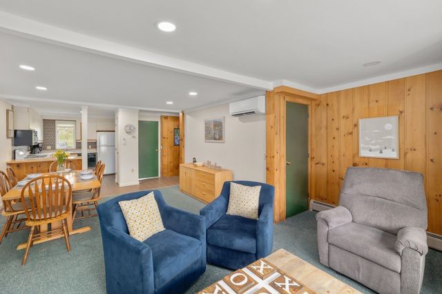 261 Village Green Dr Unit 10C, Stowe, VT 05672