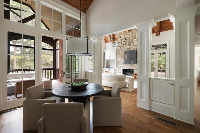 858 Middle Fork Trail, Suwanee, GA 30024