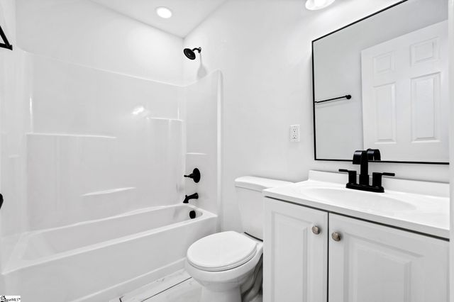 210 Sulphur Springs Drive, Greenville, SC 29617