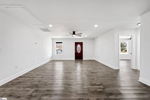 210 Sulphur Springs Drive, Greenville, SC 29617