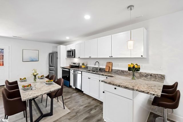 210 Sulphur Springs Drive, Greenville, SC 29617