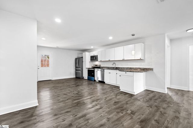 210 Sulphur Springs Drive, Greenville, SC 29617