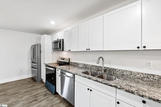 210 Sulphur Springs Drive, Greenville, SC 29617