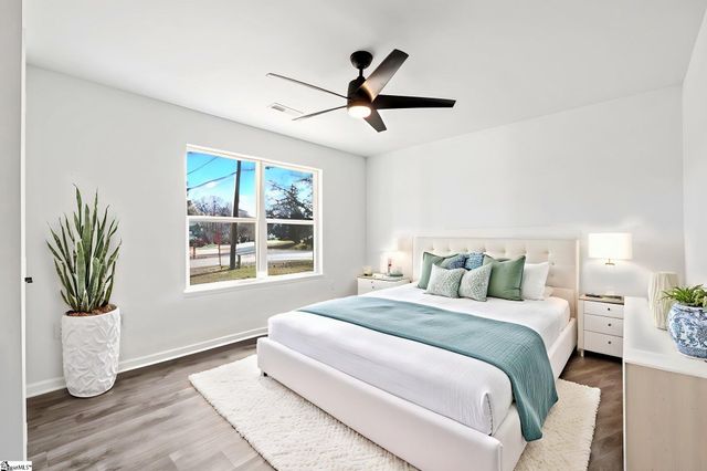 210 Sulphur Springs Drive, Greenville, SC 29617