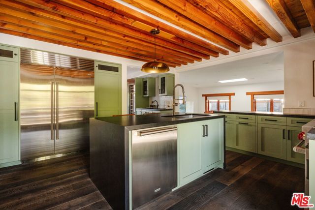 706 Navy Street, Santa Monica, CA 90405