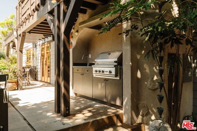 706 Navy Street, Santa Monica, CA 90405