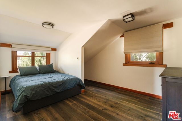 706 Navy Street, Santa Monica, CA 90405