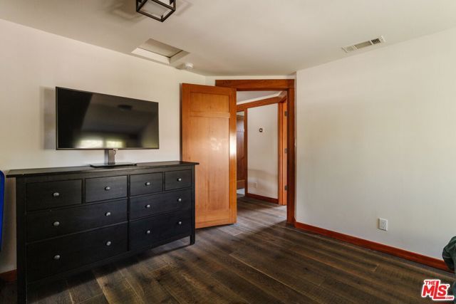 706 Navy Street, Santa Monica, CA 90405