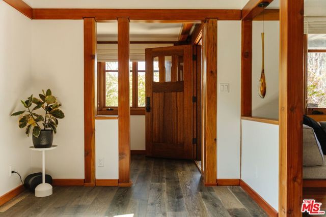 706 Navy Street, Santa Monica, CA 90405
