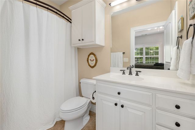 7205 Dunroven Lane, Rogers, AR 72758