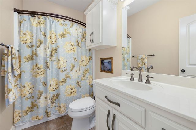 7205 Dunroven Lane, Rogers, AR 72758