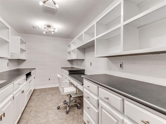 7400 Aurelia Road, Oklahoma City, OK 73121