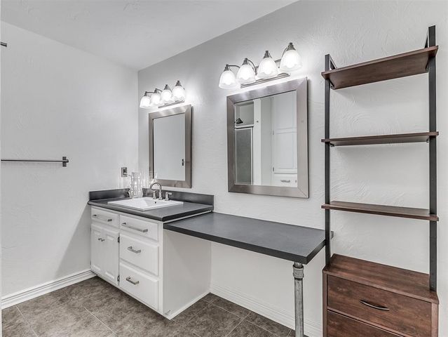 7400 Aurelia Road, Oklahoma City, OK 73121