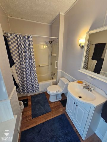 614 E Oliver Street, Owosso, MI 48867