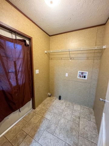 1660 FRANKLIN Road, Hallsville, TX 75650