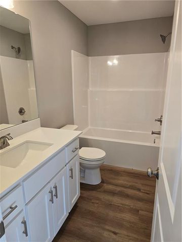 509 W Smith Street, Spring Hill, KS 66083