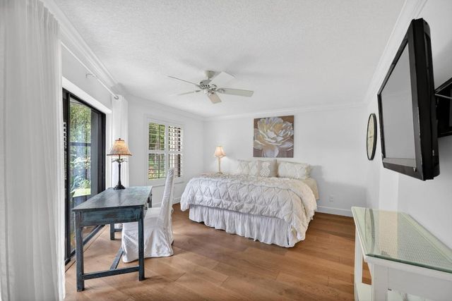 3401 SE Martinique Trace 102, Stuart, FL 34997