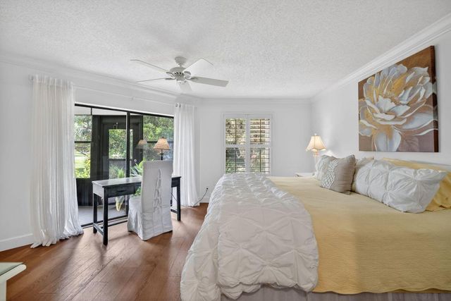 3401 SE Martinique Trace 102, Stuart, FL 34997