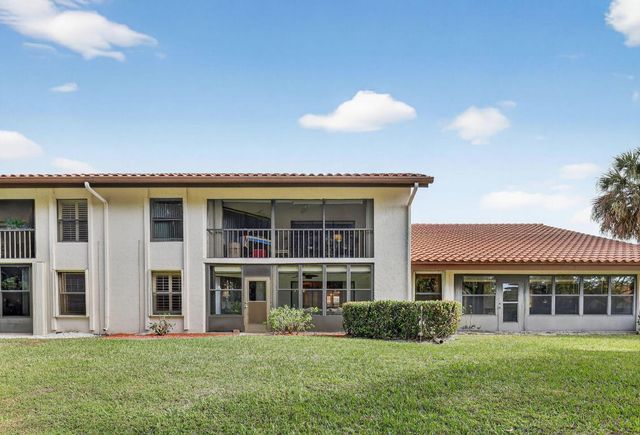 3401 SE Martinique Trace 102, Stuart, FL 34997