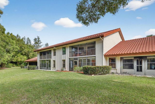 3401 SE Martinique Trace 102, Stuart, FL 34997