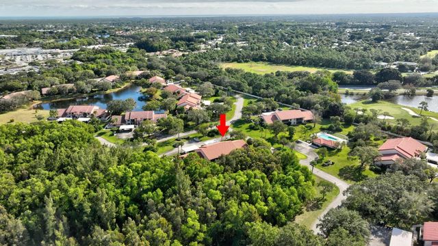 3401 SE Martinique Trace 102, Stuart, FL 34997