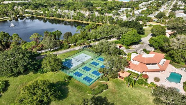 3401 SE Martinique Trace 102, Stuart, FL 34997