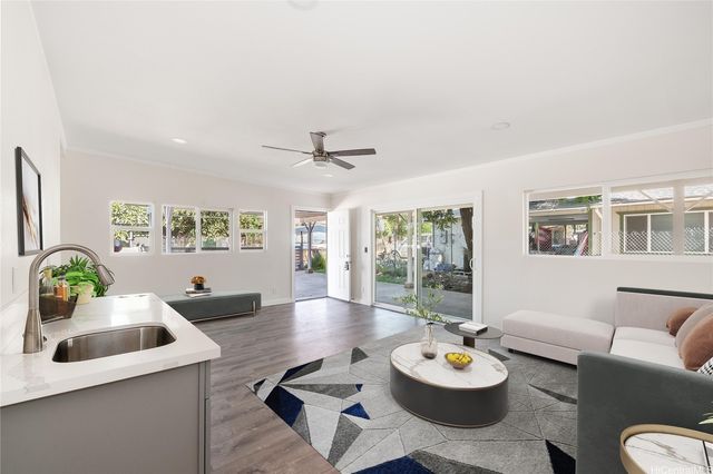 84-814 Farrington Highway, Waianae, HI 96792