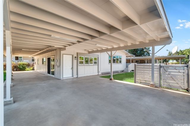 84-814 Farrington Highway, Waianae, HI 96792