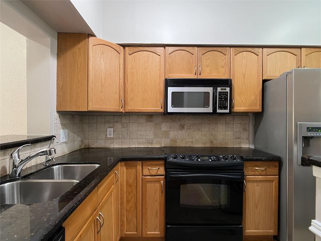 3737 Wakeforest Street, Houston, TX 77098