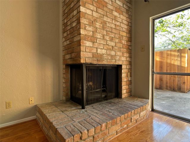 3737 Wakeforest Street, Houston, TX 77098