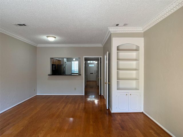 3737 Wakeforest Street, Houston, TX 77098