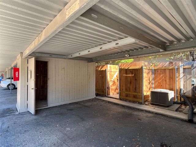 3737 Wakeforest Street, Houston, TX 77098