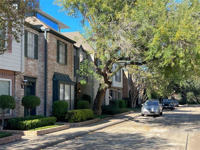 3737 Wakeforest Street, Houston, TX 77098