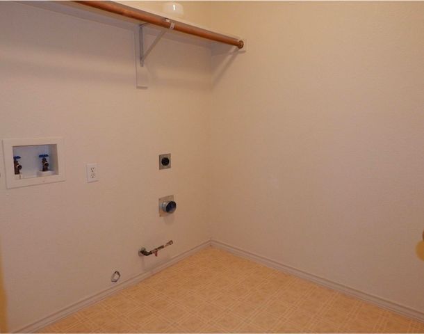 2500 Coolwater Drive, Plano, TX 75025