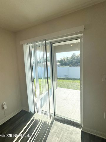 575 RIVER HILL Drive, Welaka, FL 32193