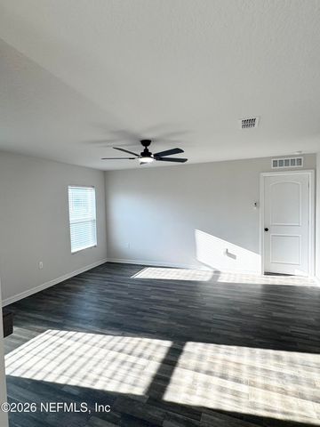 575 RIVER HILL Drive, Welaka, FL 32193