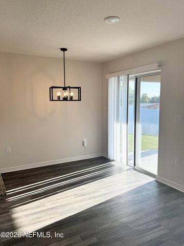 575 RIVER HILL Drive, Welaka, FL 32193