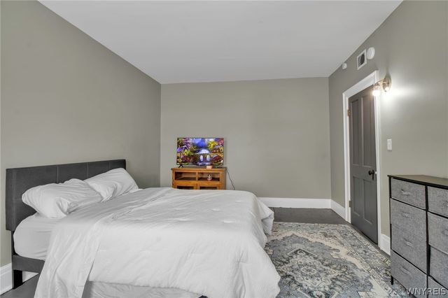 1764 South Park Avenue, Buffalo, NY 14220