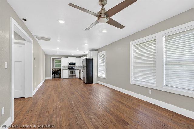 715 Maple Shade, Alma, AR 72921