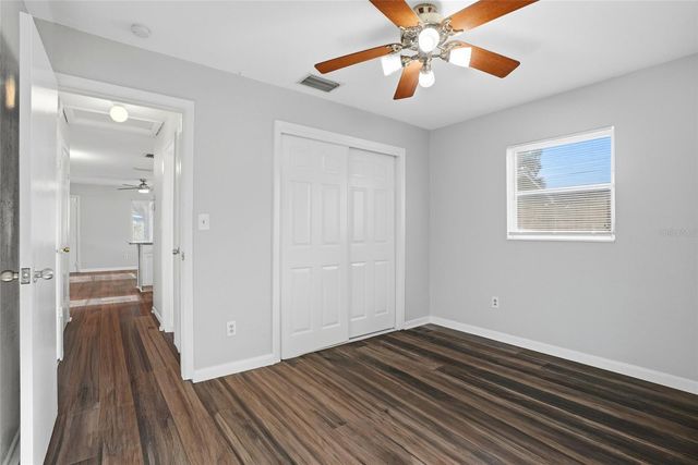 5211 7TH AVENUE N, St Petersburg, FL 33710