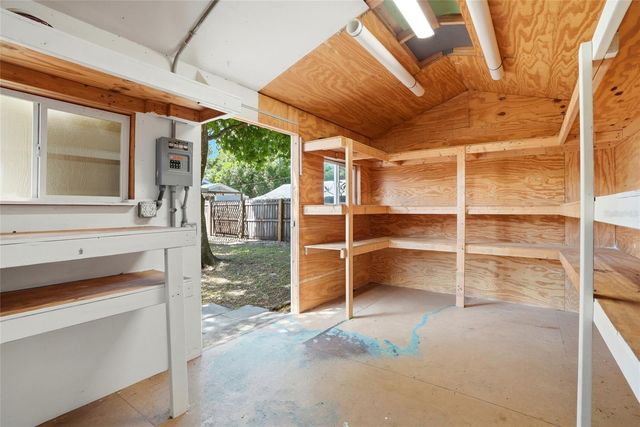 5211 7TH AVENUE N, St Petersburg, FL 33710