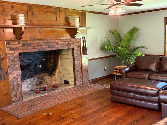 1212 Vera Lane, Kennedale, TX 76060