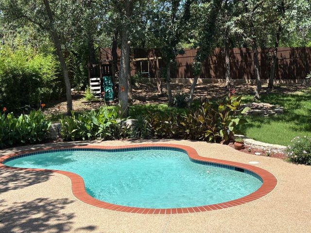 1212 Vera Lane, Kennedale, TX 76060