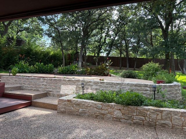1212 Vera Lane, Kennedale, TX 76060
