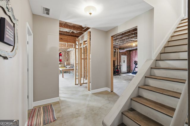 56 Creek Side Court, Jefferson, GA 30549