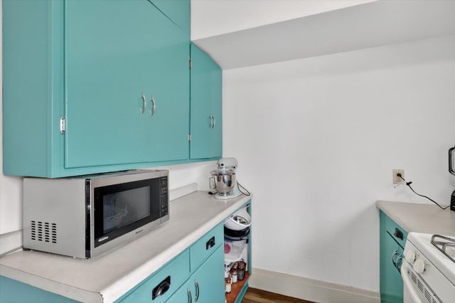 57223 S Main Street, Mattawan Vllg, MI 49071